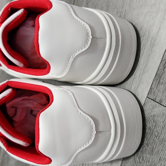 Journee Arden White and Red Sneakers with Silver Zipper Sides Womens Size 8 - Picture 6 of 11